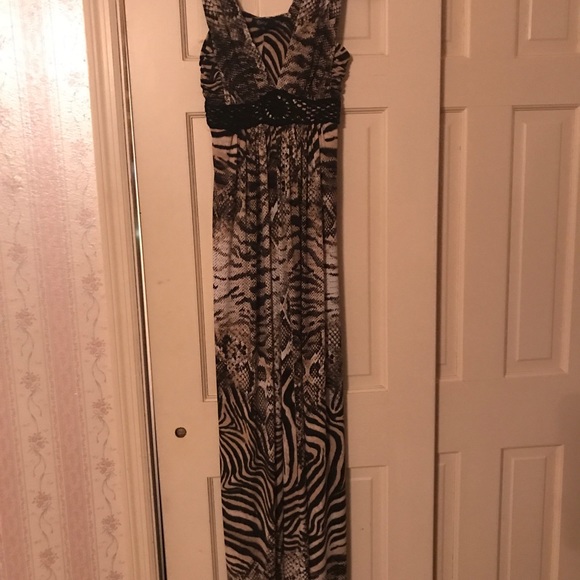 Maxi Dress - Picture 2 of 2